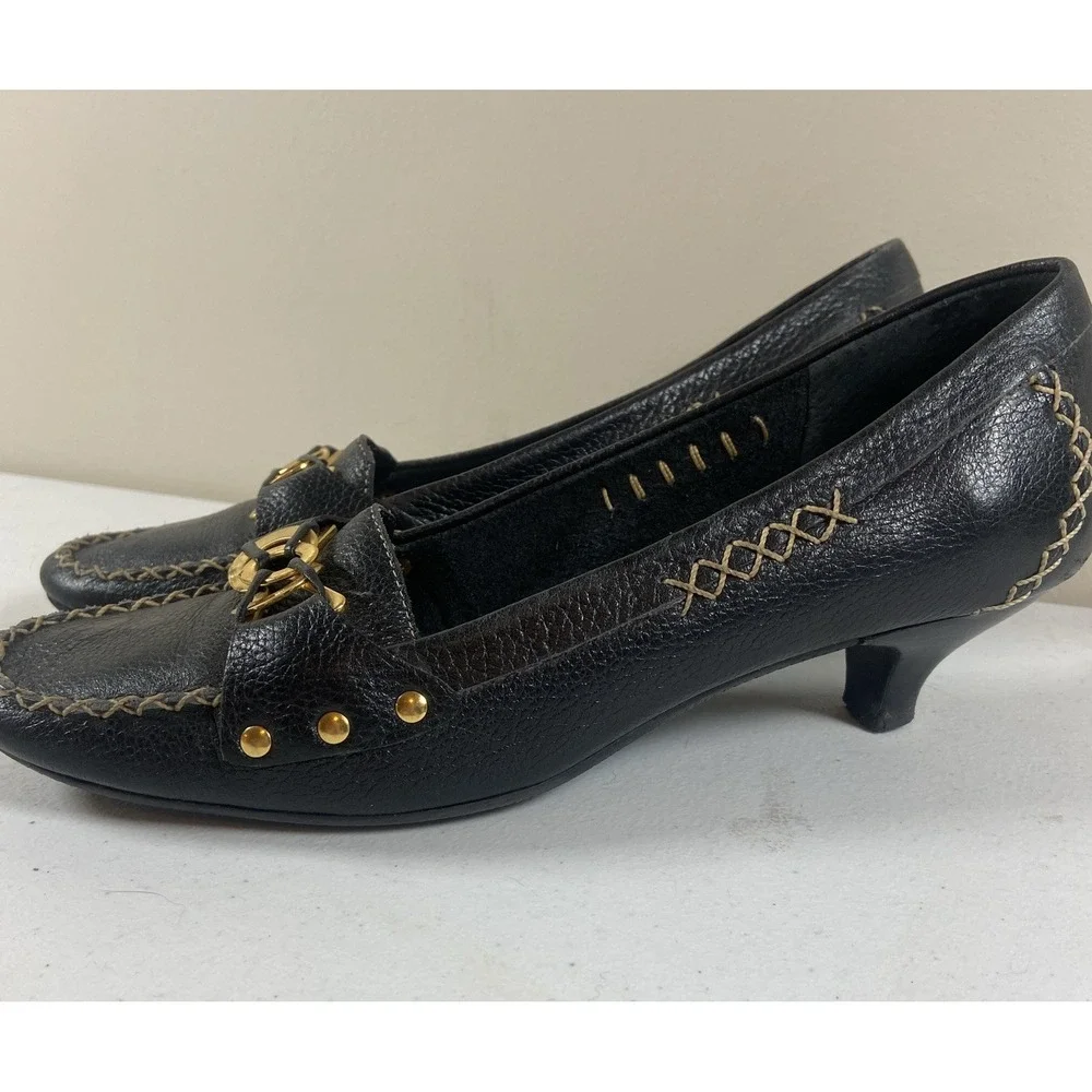 TALBOTS Loafers Pebble Leather Black Kitten Heel Women's Sz 8B Brazil Office EUC